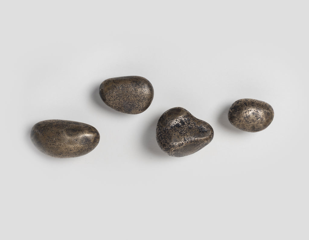 Pebble Knobs